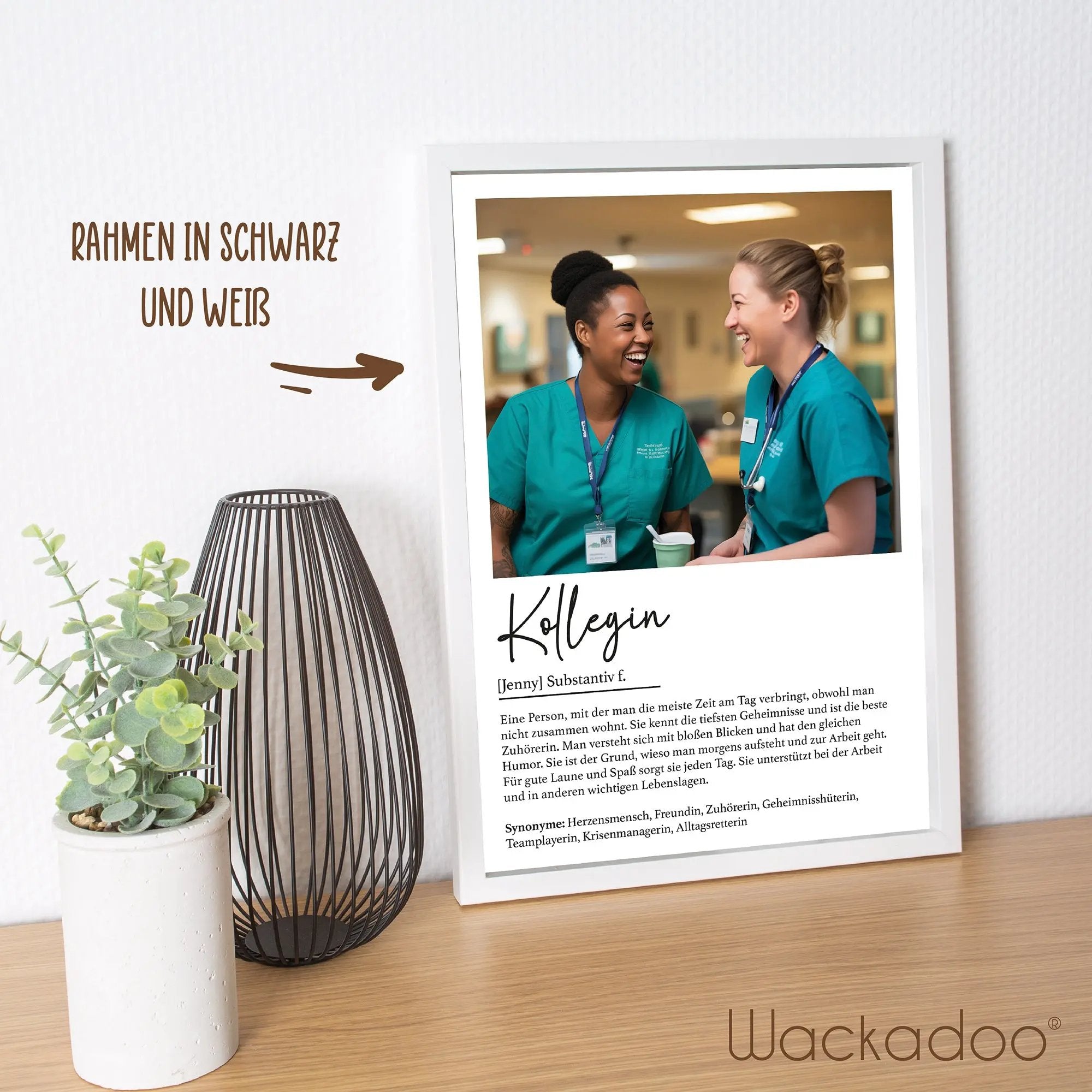 Wackadoo Poster Kollegin mit Foto und Namen Personalisiertes Geschenk inklusive Bilderrahmen aus Holz Geschenkideen