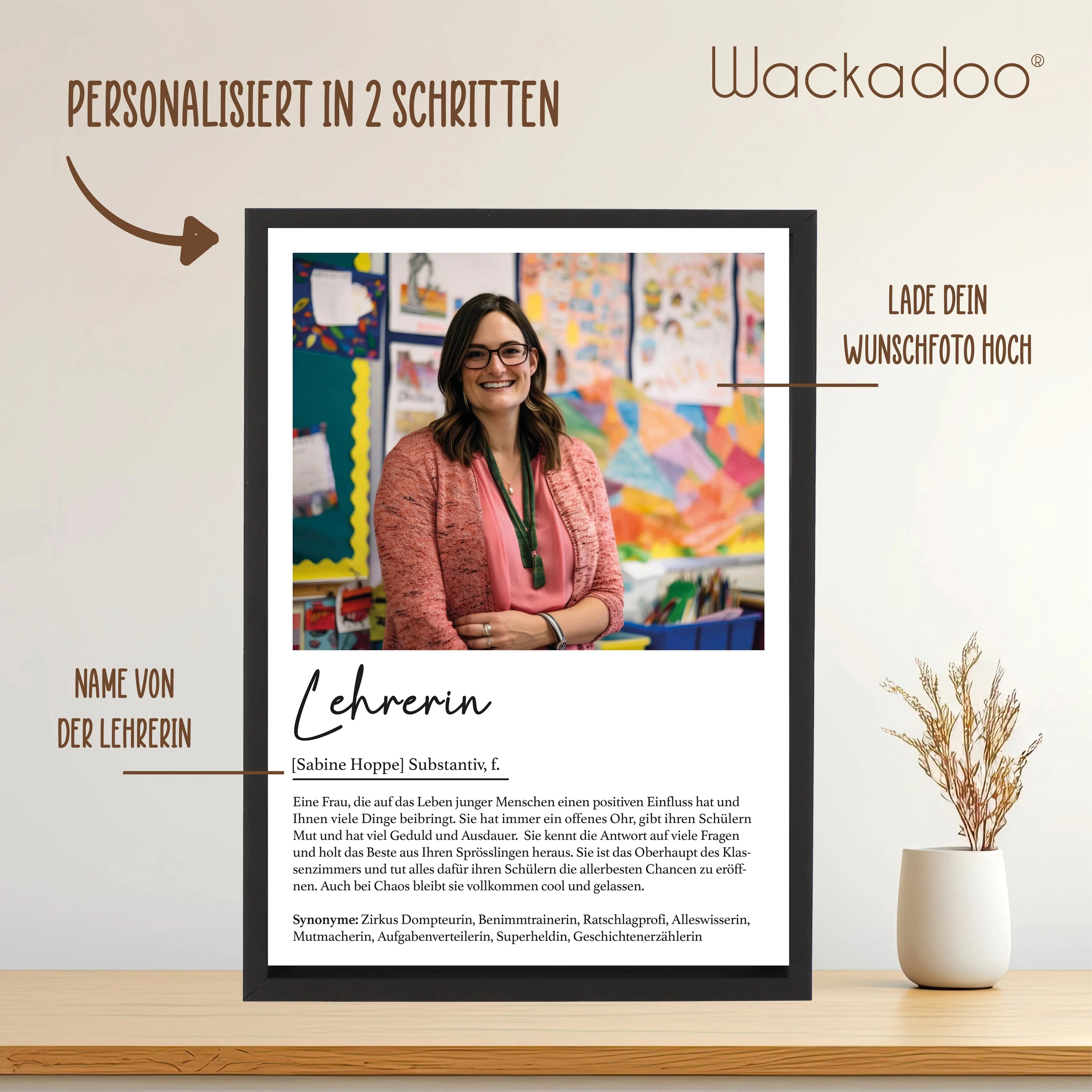 Wackadoo Poster Lehrerin mit Foto und Namen Personalisiertes Geschenk inklusive Bilderrahmen aus Holz Geschenkideen