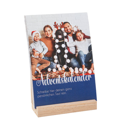 Personalisierter Adventskalender 2025 mit eigenen Fotos und Holzaufsteller
